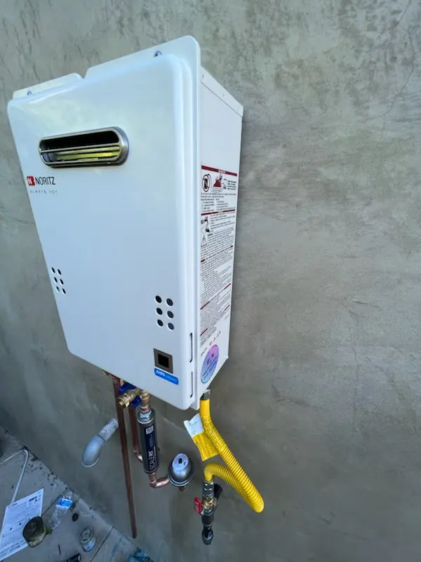 Tankless water heater installation for Oakbrook homes